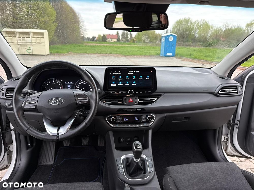 Hyundai i30 - 16