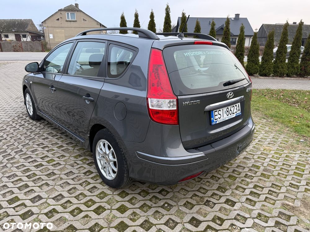 Hyundai i30 1.4 Blue Classic - 4