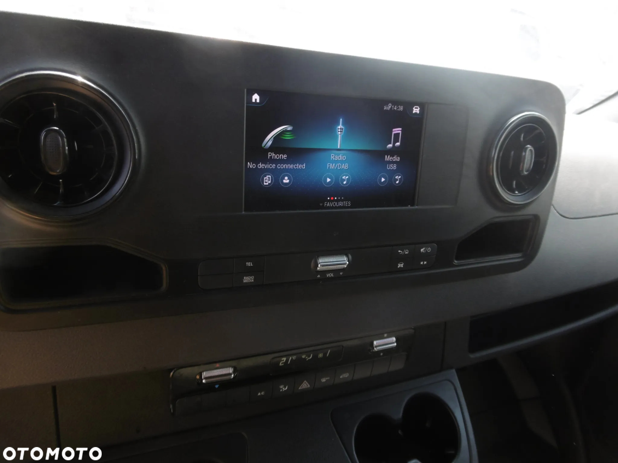 Mercedes-Benz Sprinter - 7
