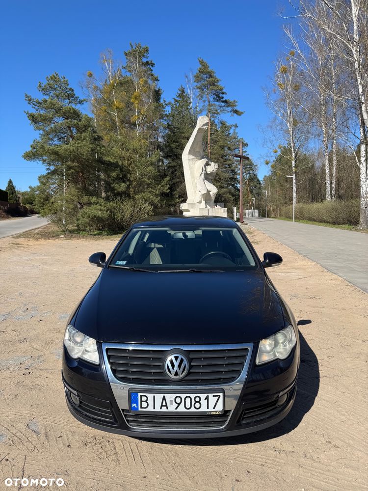 Volkswagen Passat 1.8 TSI Comfortline - 2