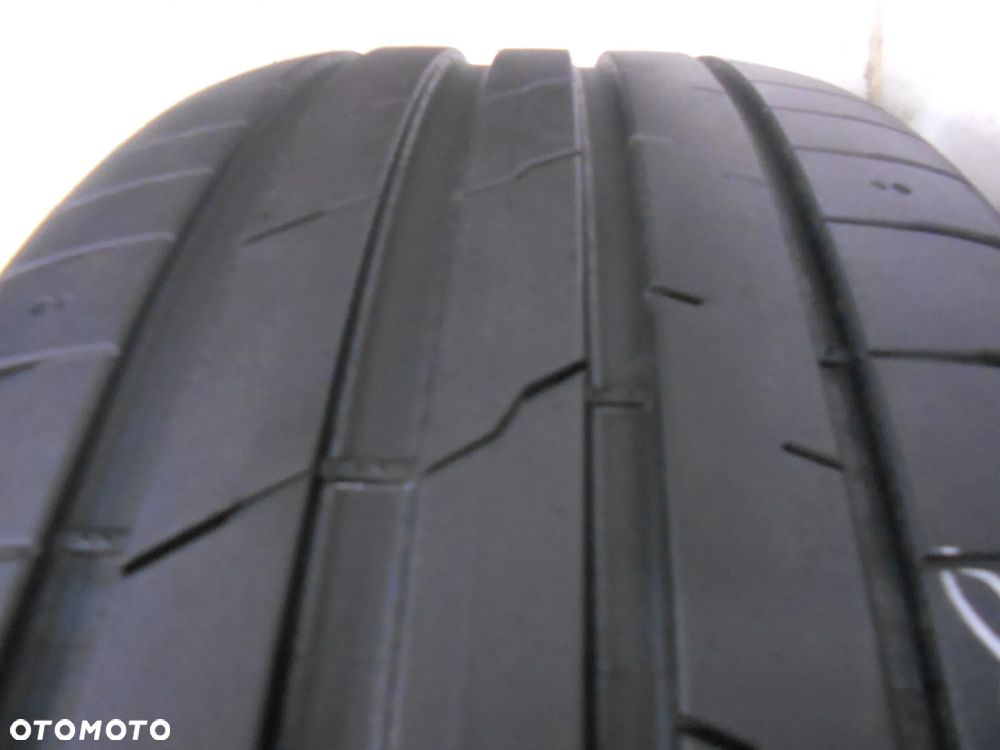 OPONA POJEDYNKA 255/40R21 HANKOOK ION EVO SUV SEAL DOT 3324 7MM - 2
