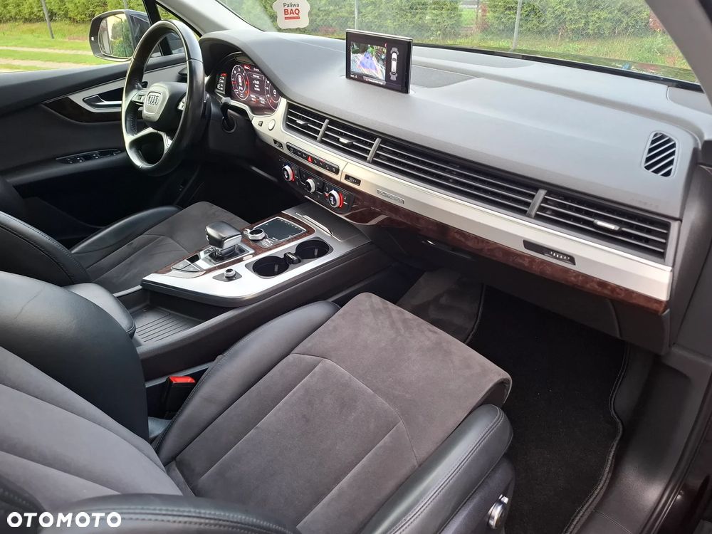 Audi Q7 3.0 TDI Quattro Tiptronic - 27