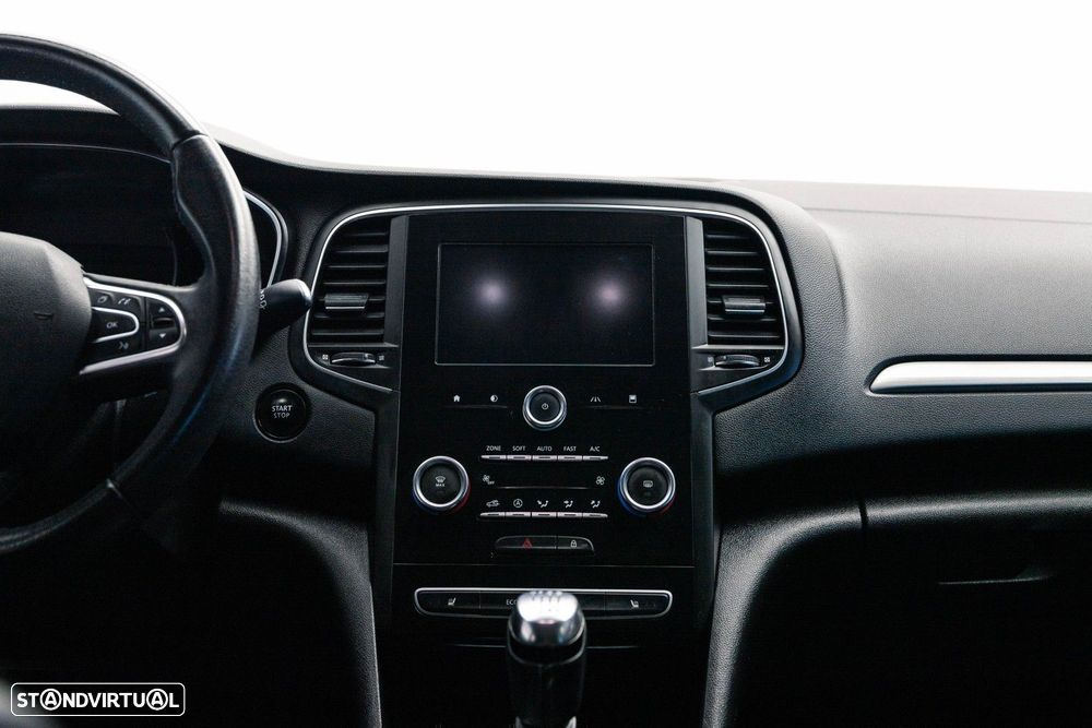 Renault Mégane Sport Tourer 1.2 TCE Dynamique S SS - 16