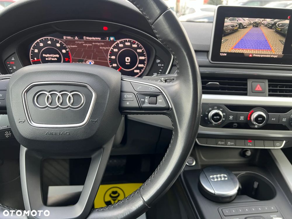 Audi A4 Limousine - 14