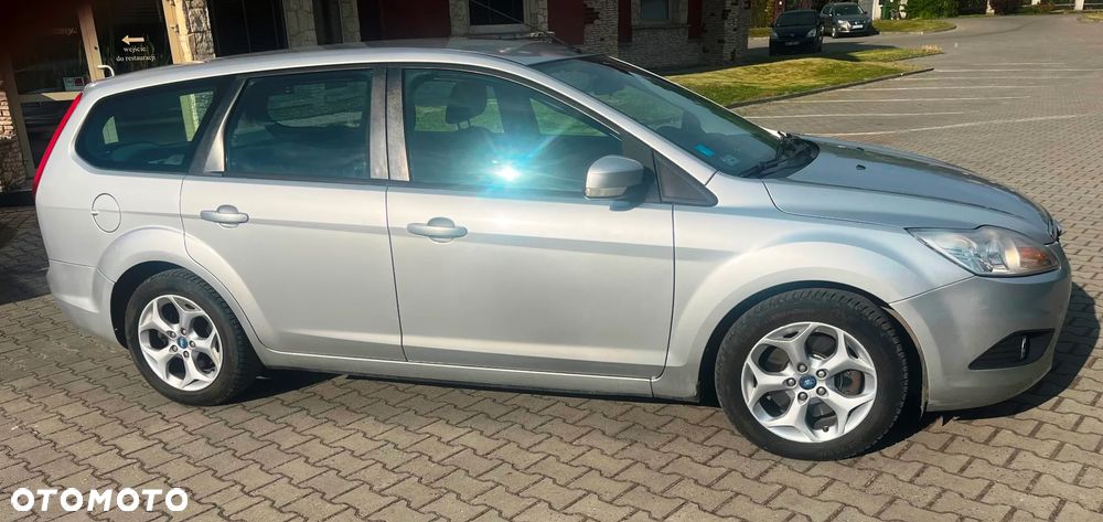 Ford Focus 2.0 TDCi DPF Ghia - 2