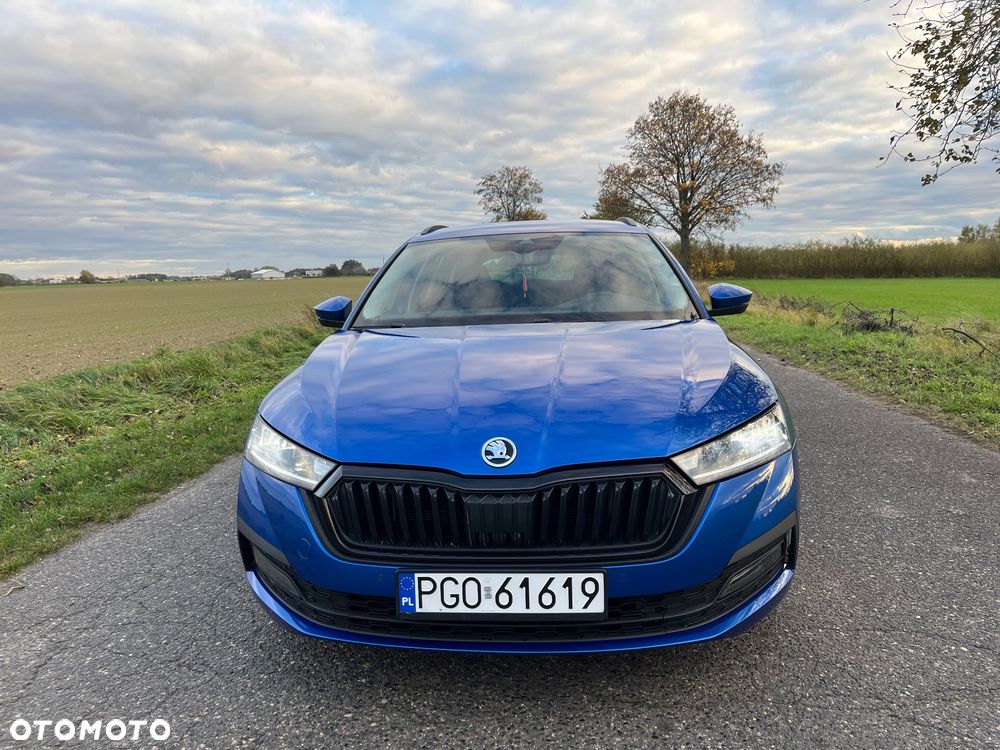 Skoda Octavia 2.0 TDI Sportline DSG - 22