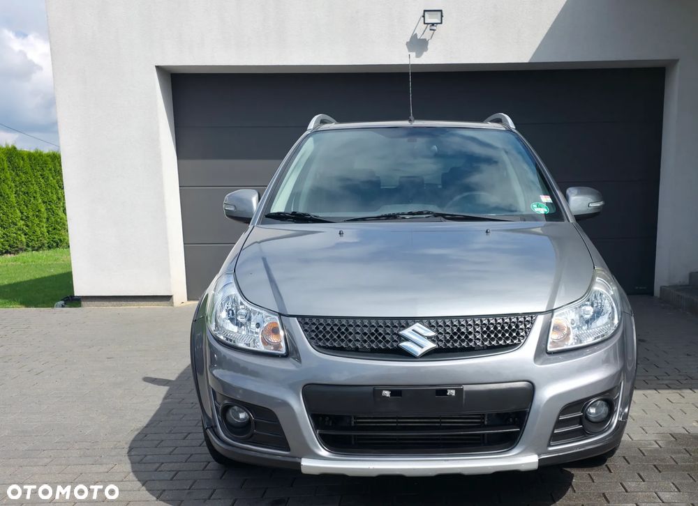 Suzuki SX4 2.0 DDiS Premium 4WD - 2