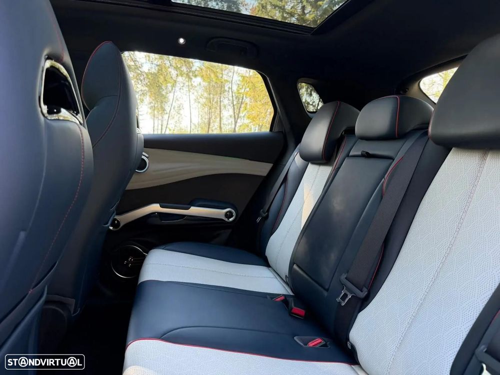 BYD Atto 3 60.48 kWh Design - 42