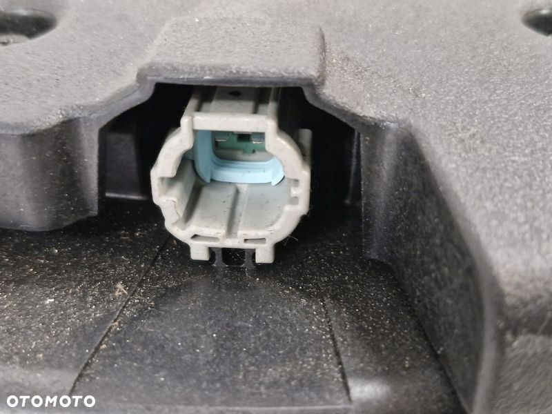 RENAULT KADJAR BOX-SUBWOOFER - 8