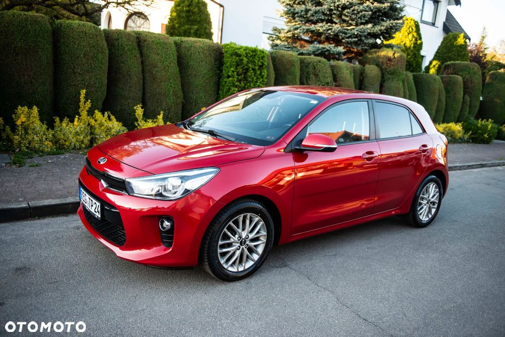 Kia Rio 1.2 Dream Team Edition - 3