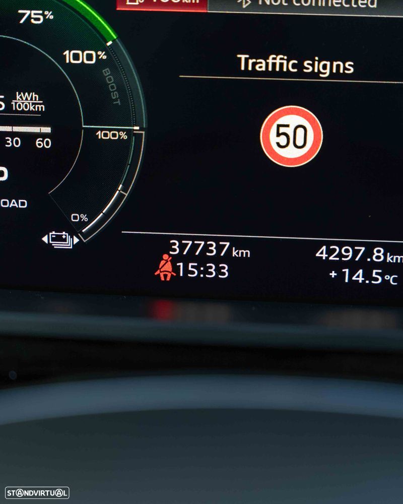 Audi e-tron 55 quattro S line - 26