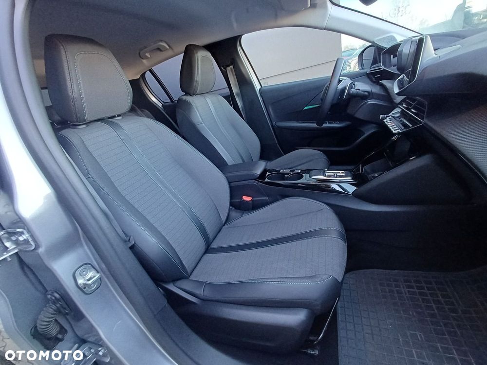 Peugeot 208 1.2 PureTech Allure S&S EAT8 - 15