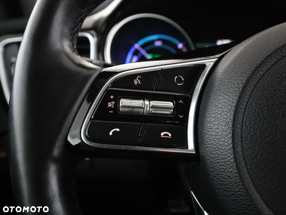 Kia Ceed 1.6 GDI DCT OPF Vision - 34