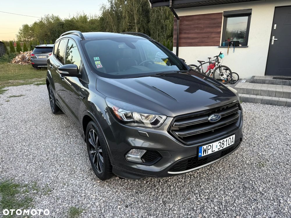 Ford Kuga 2.0 TDCi 4x2 ST-Line - 4