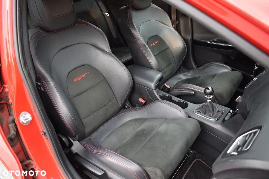 Kia Ceed Cee'd 1.6 T-GDI GT - 13