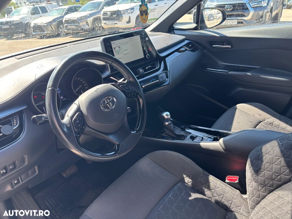 Toyota C-HR 2.0 HSD 184 CP 4x2 CVT C-ult Style - 13
