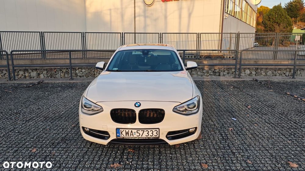 BMW Seria 1 120d Sport-Aut Sport Line - 5
