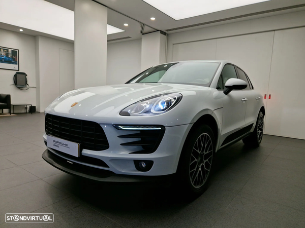 Porsche Macan Standard