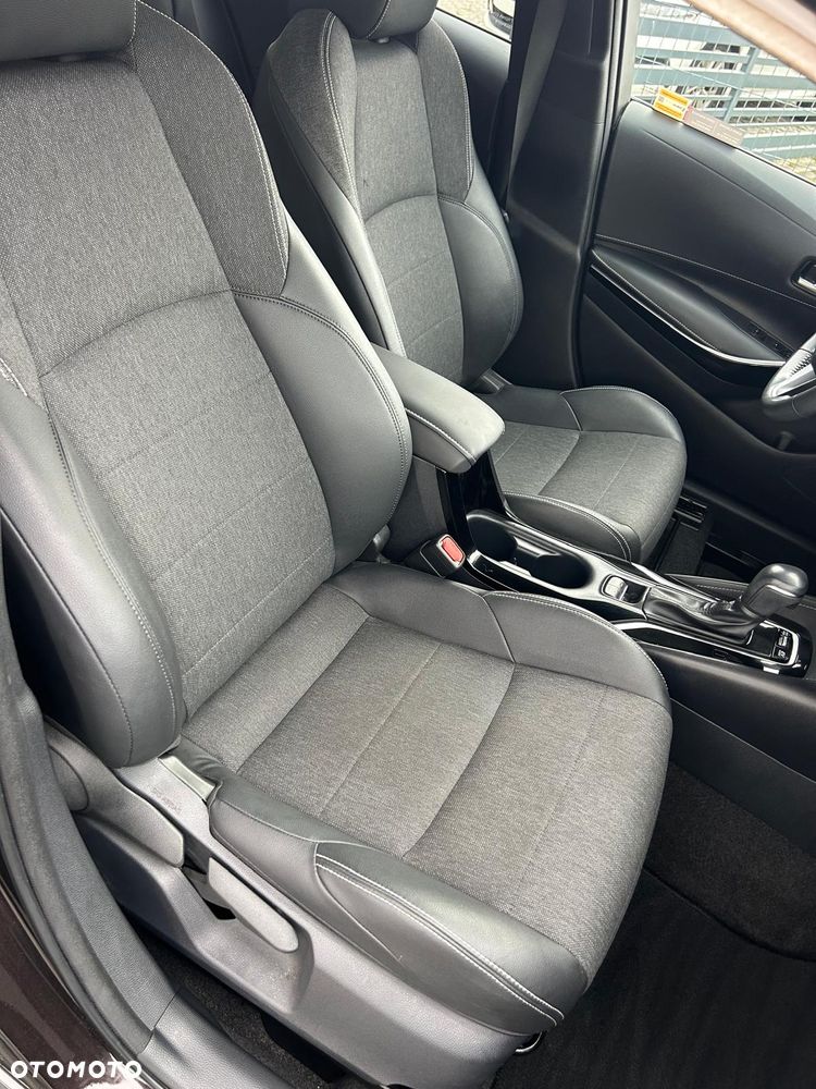 Toyota Corolla 1.8 Hybrid Comfort - 8