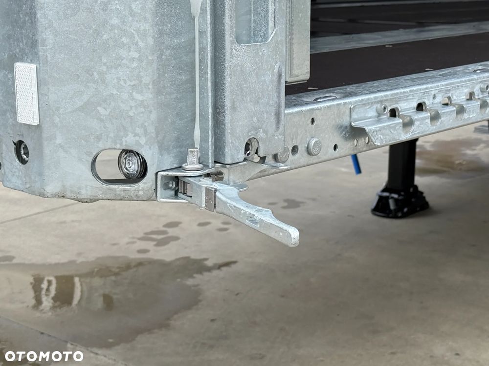 Schmitz Cargobull MEGA VARIOS + BDE - 24