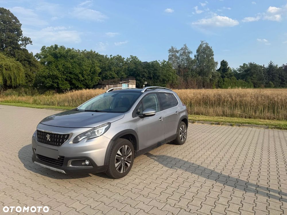 Peugeot 2008 1.2 Pure Tech Active S&S - 6
