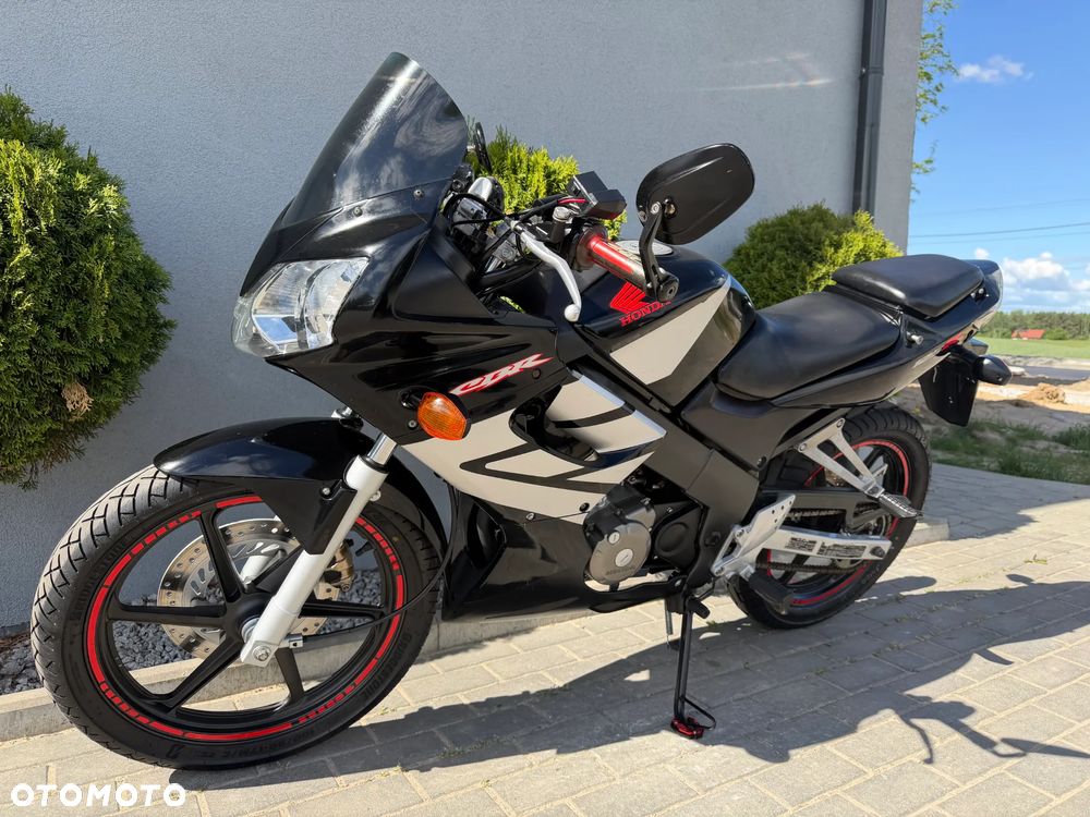 Honda CBR - 9