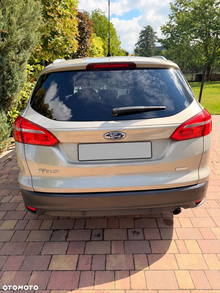 Ford Focus - 4
