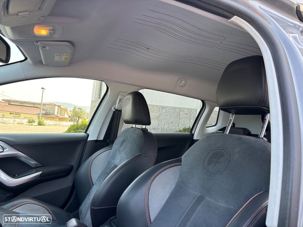 Peugeot 2008 1.2 PureTech Crossway - 8