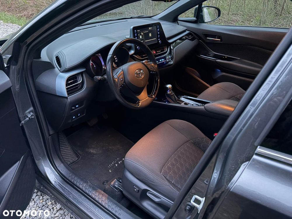 Toyota C-HR 1.8 Hybrid GPF Style - 17