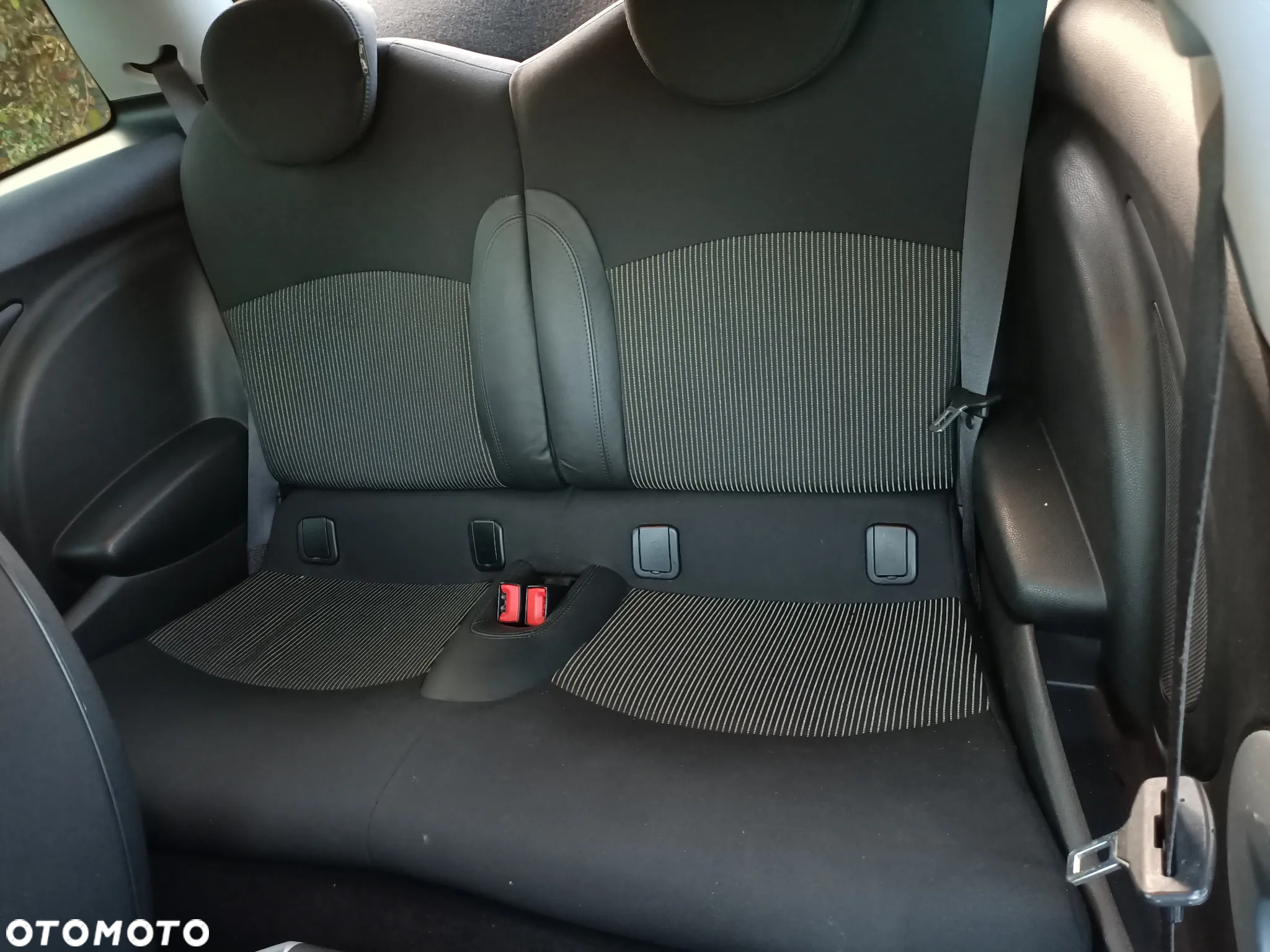 MINI ONE Standard - 17