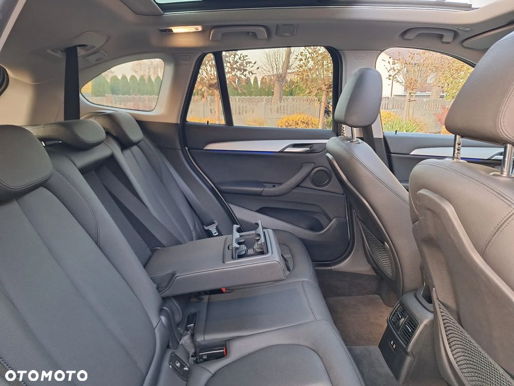 BMW X1 sDrive16d Advantage - 24