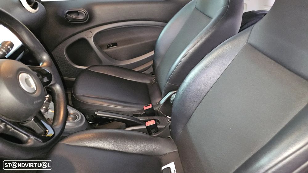 Smart ForTwo Coupé EQ passion - 6