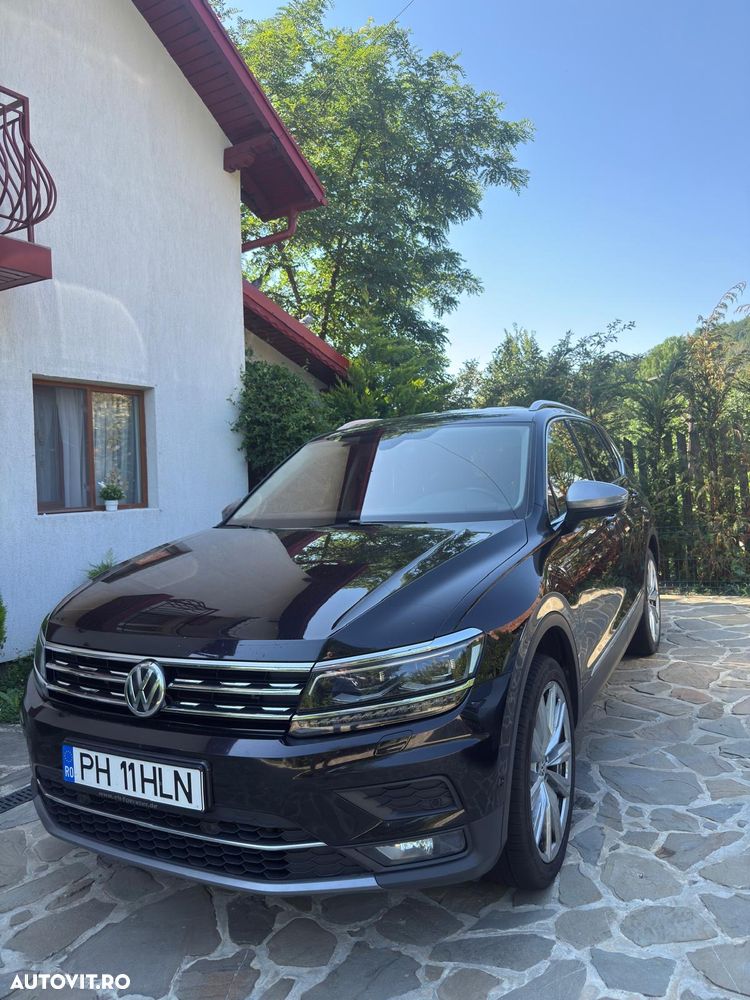 VOLKSWAGEN Tiguan