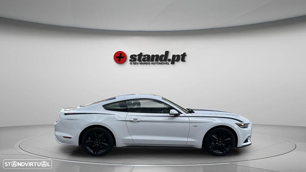Ford Mustang 2.3i EcoBoost - 4