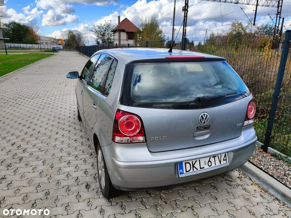 Volkswagen Polo - 17