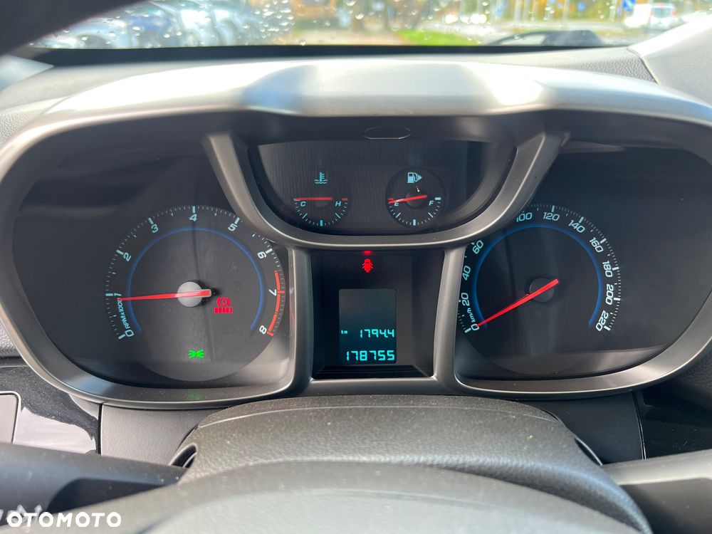 Chevrolet Orlando 1.8 LT+ - 22