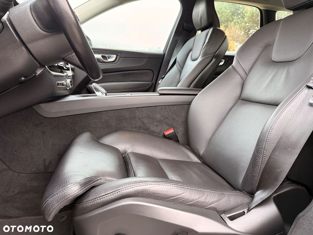 Volvo XC 60 B4 D Geartronic Inscription - 28