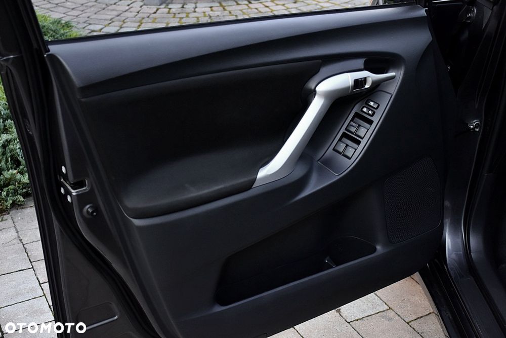 Toyota Verso 1.8 7-Sitzer Skyview Edition - 26