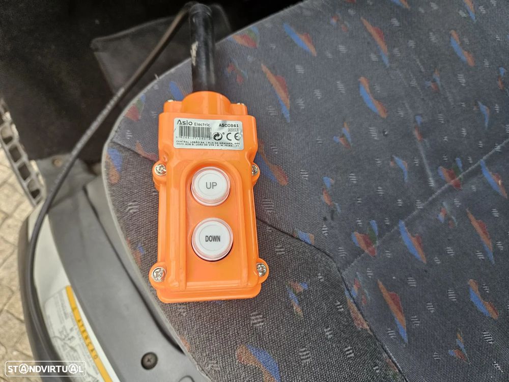 Mitsubishi CANTER 2.8 CC TRIBASCULANTE - 10