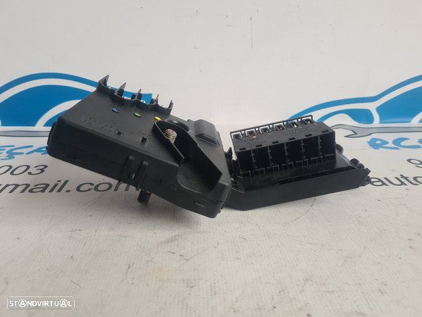 TAMPA CAIXA JUNÇÃO FUSIVEIS TAMPA PAINEL TERMINAL BATERIA A2115461141 2115461141 013948371 013948381 MERCEDES BENZ CLASS E W211 E220 CDI 150CV OM646961 646961