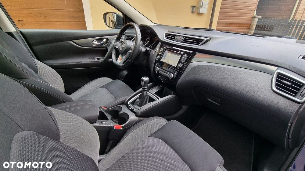 Nissan Qashqai - 14