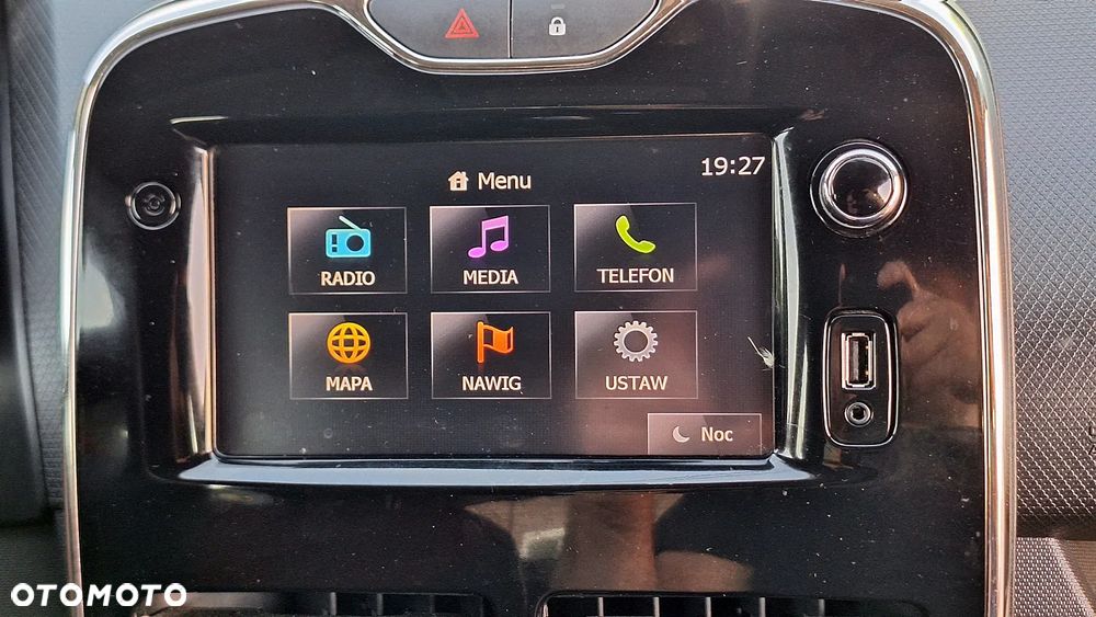 Renault Clio - 14