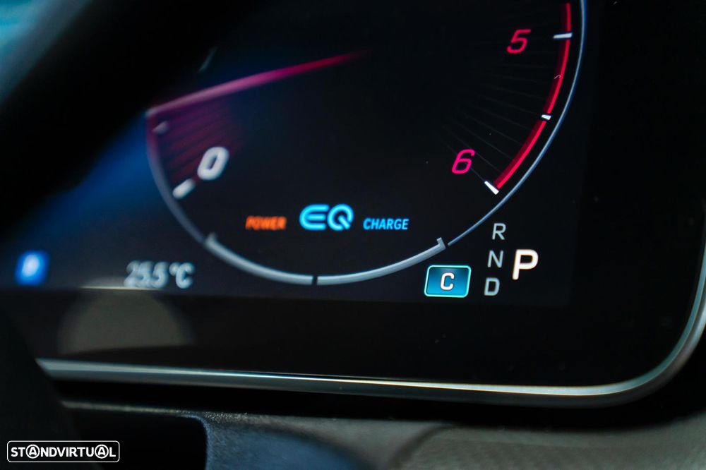 Mercedes-Benz C 300 d AMG Line - 30