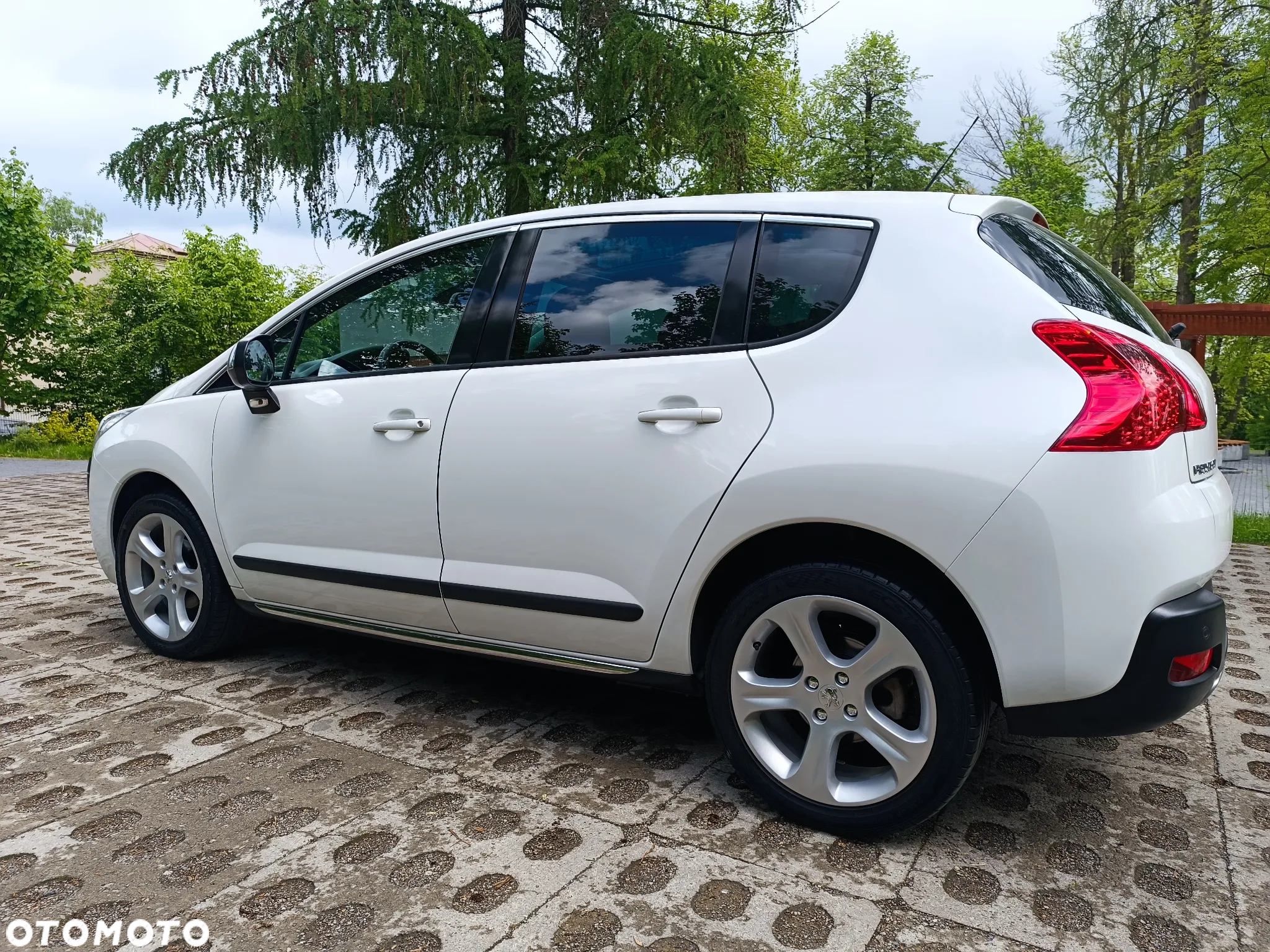 Peugeot 3008 1.6 HDi Active - 11