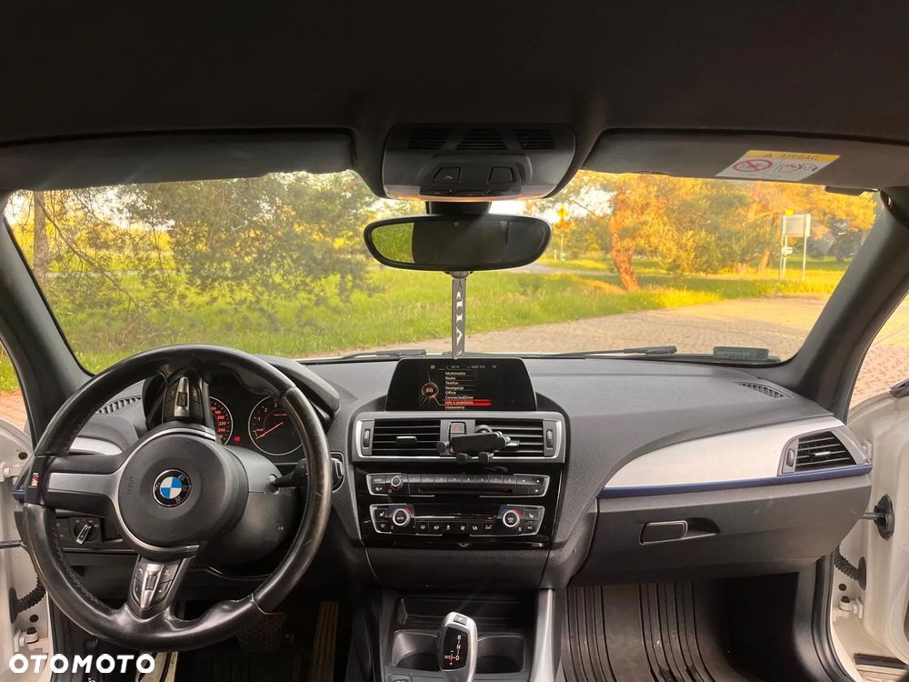 BMW Seria 1 120i M Sport - 36
