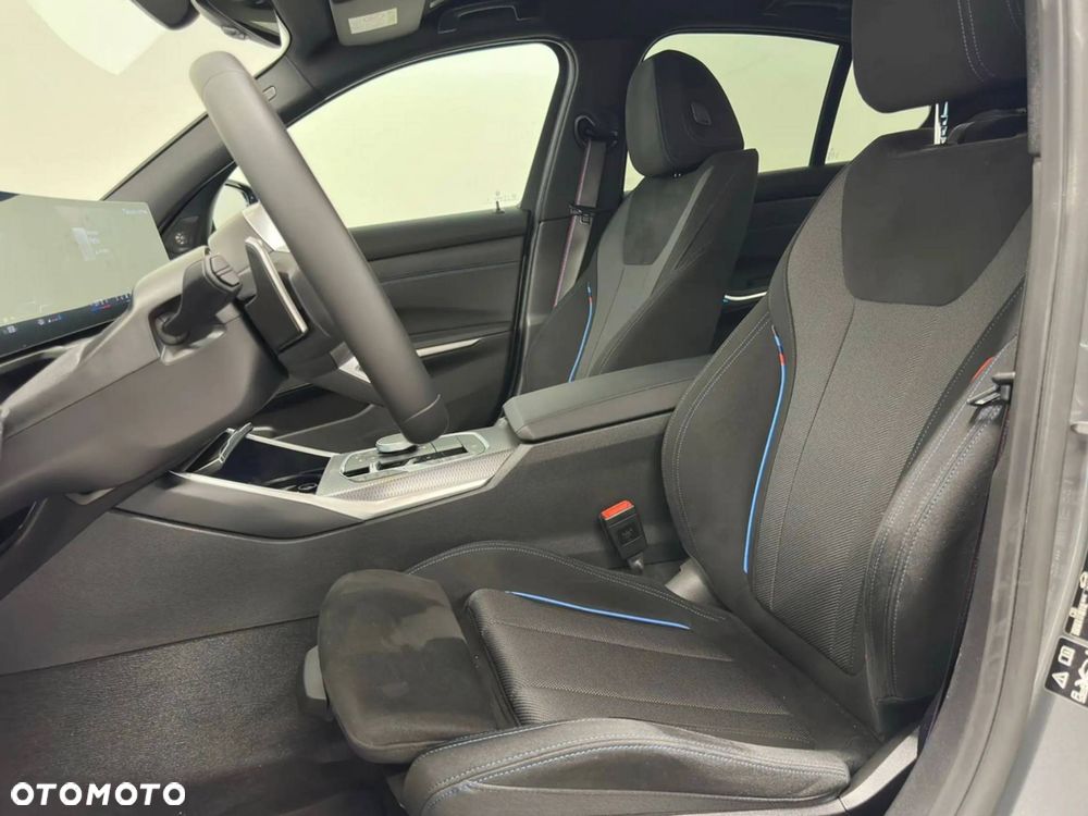 BMW Seria 3 330i xDrive M Sport - 6
