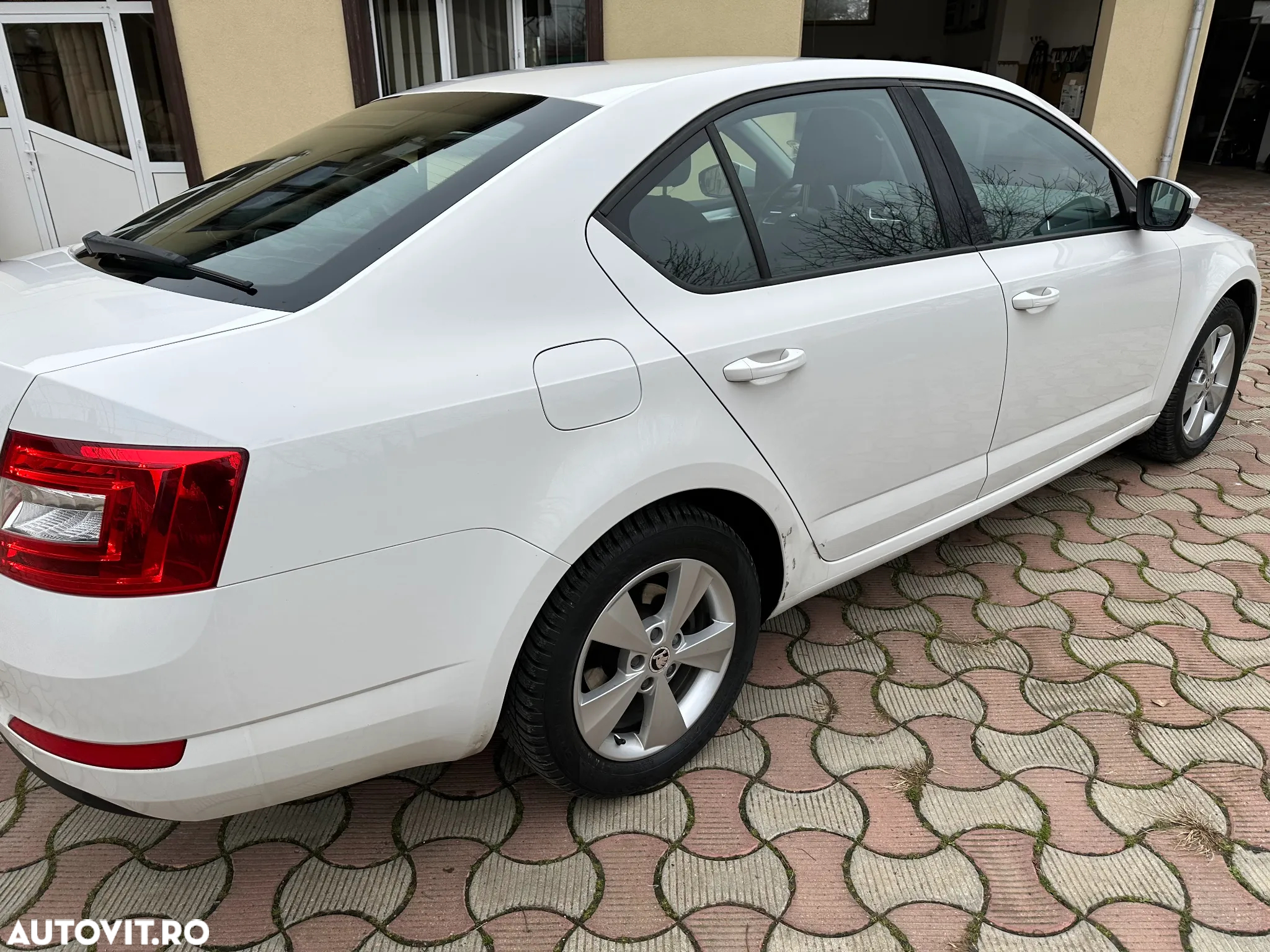 Skoda Octavia - 5