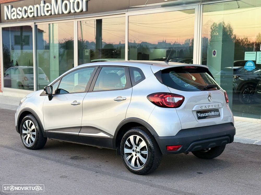 Renault Captur 0.9 TCE Exclusive - 10