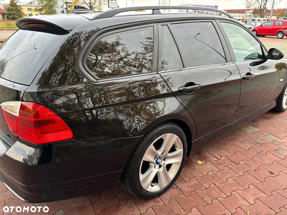 BMW Seria 3 320d - 12
