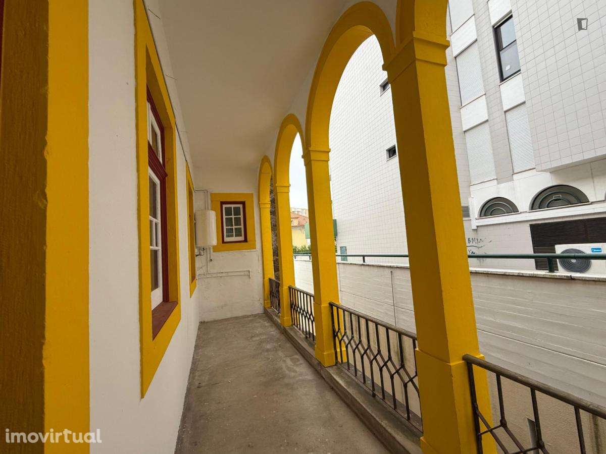 Quarto - localizado em Montes Claros Coimbra - Grande imagem: 5/6